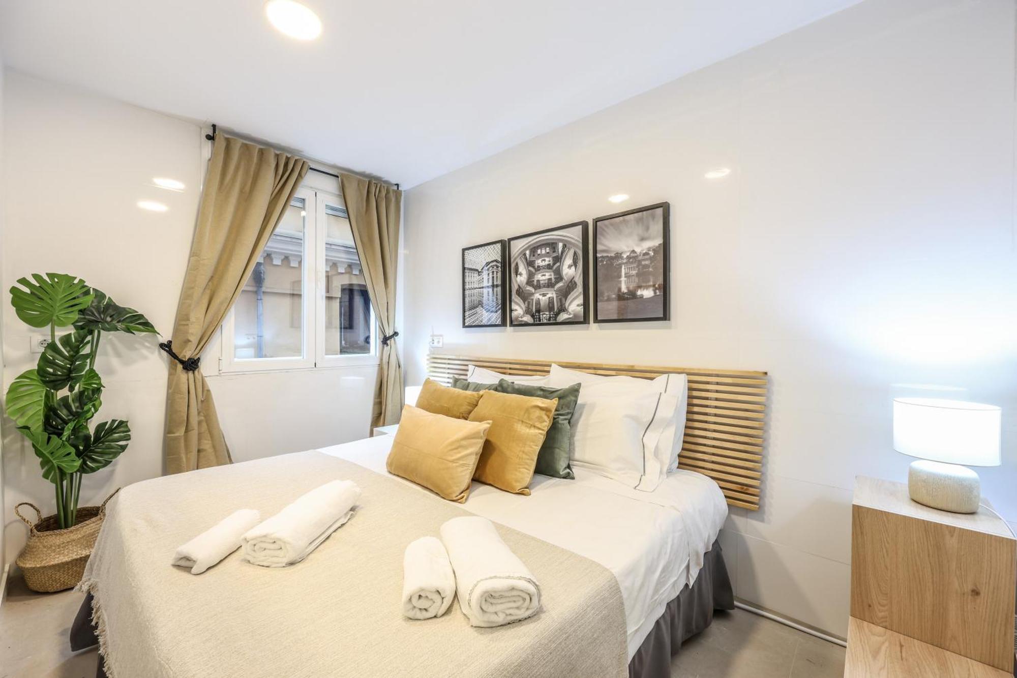 Be Coliving Madrid Centro Hotel Buitenkant foto