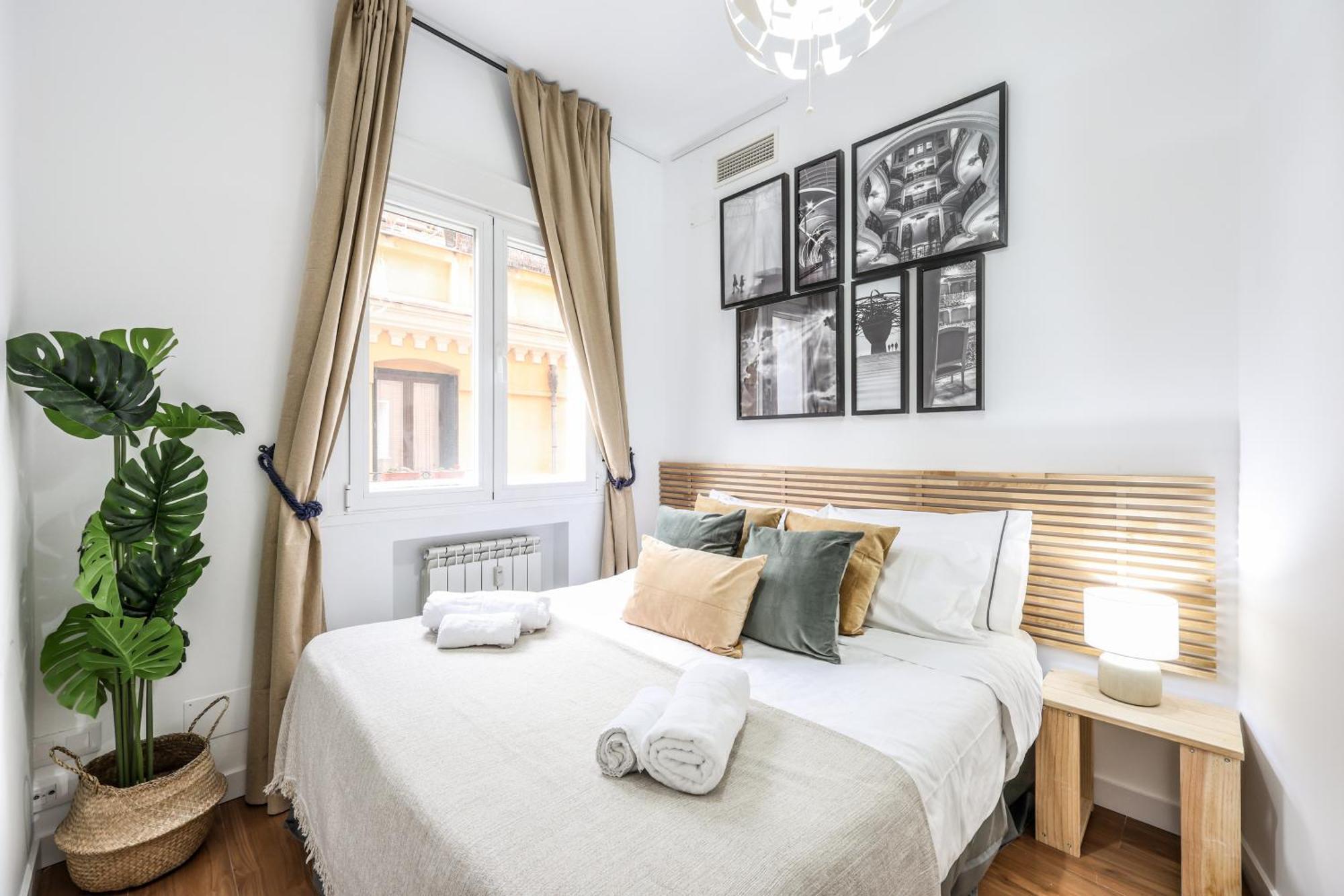 Be Coliving Madrid Centro Hotel Buitenkant foto