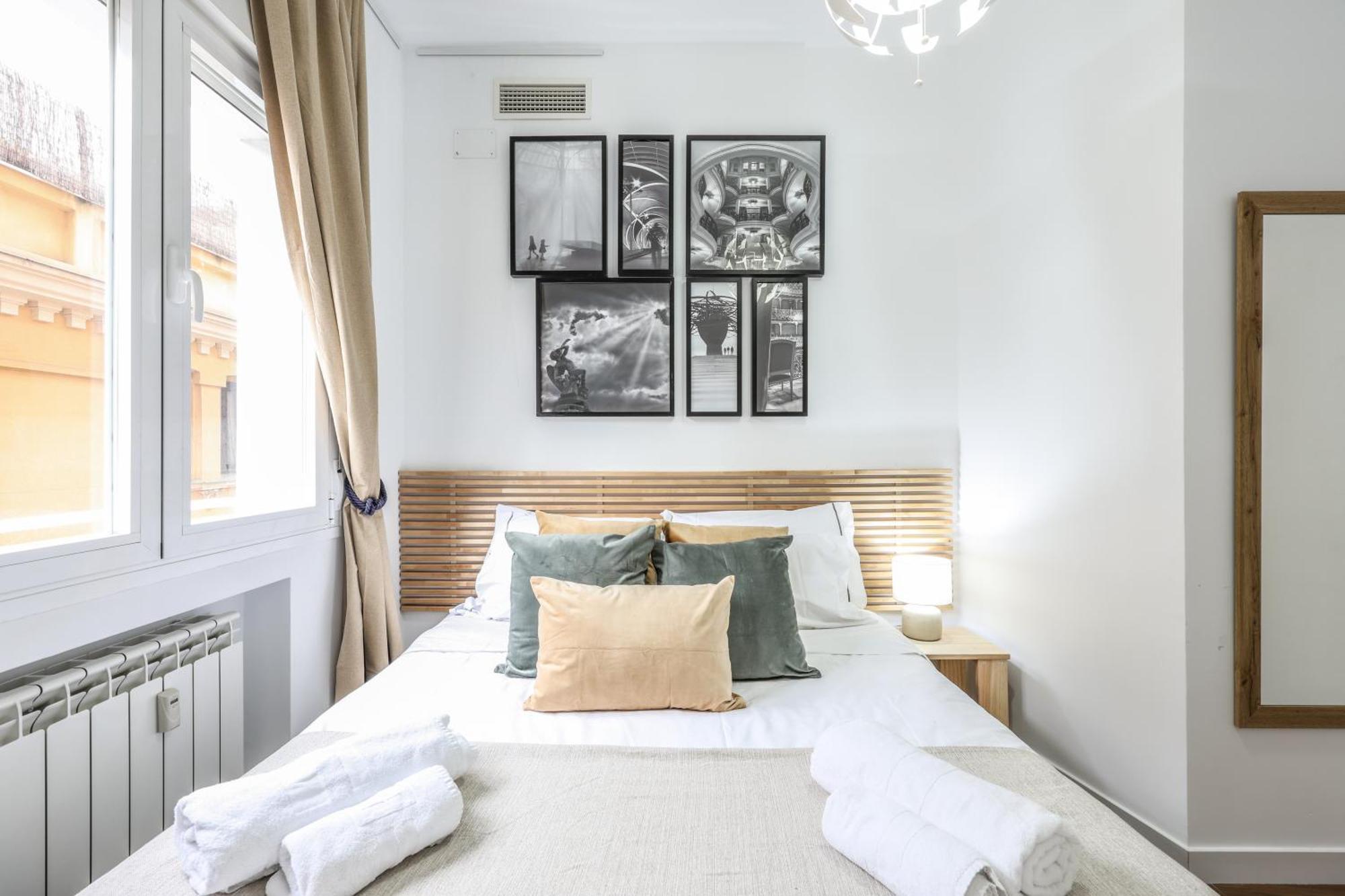 Be Coliving Madrid Centro Hotel Buitenkant foto
