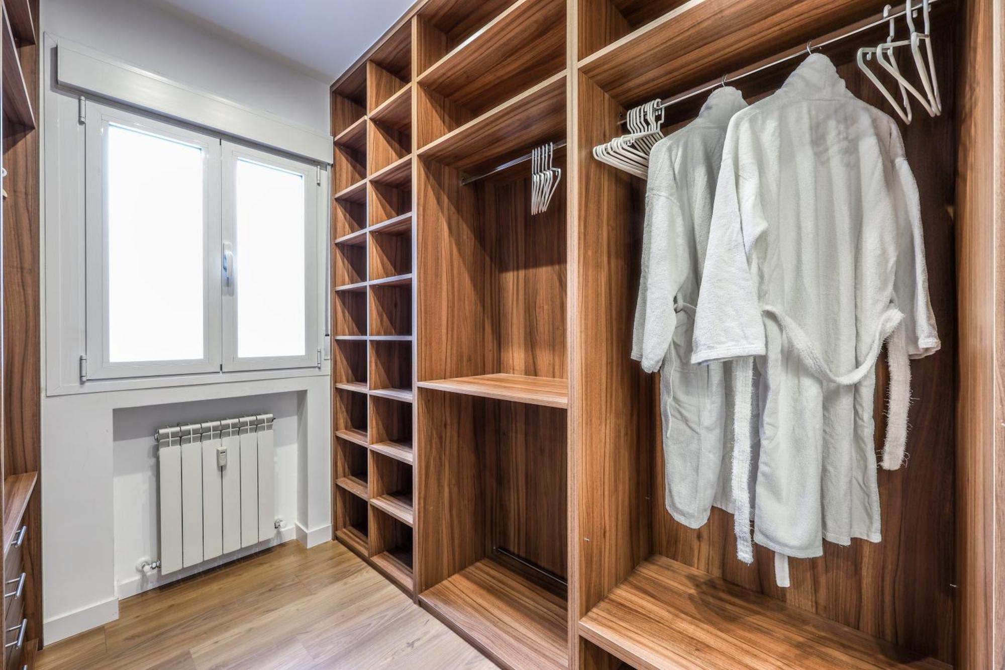 Be Coliving Madrid Centro Hotel Buitenkant foto