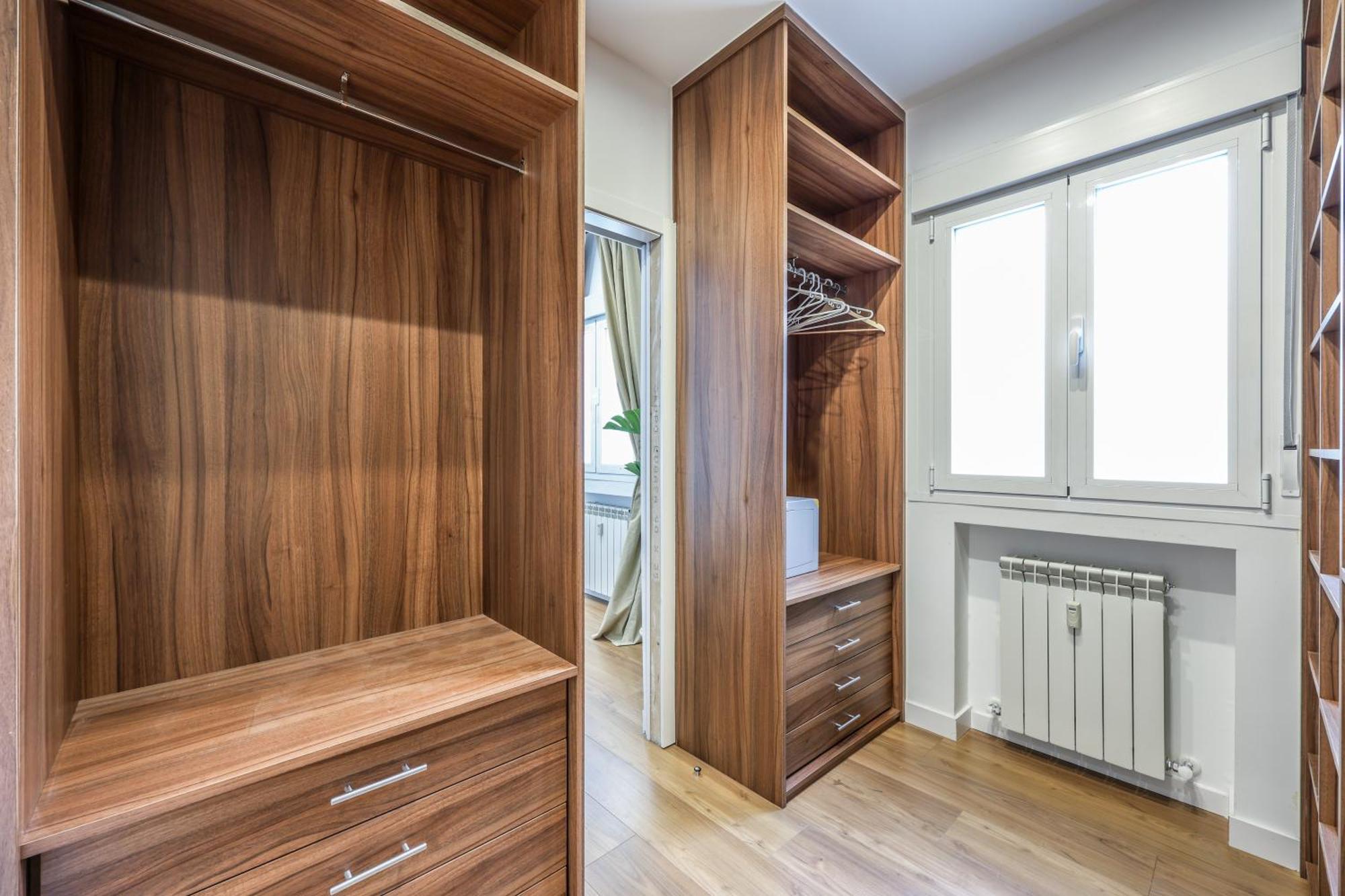 Be Coliving Madrid Centro Hotel Buitenkant foto